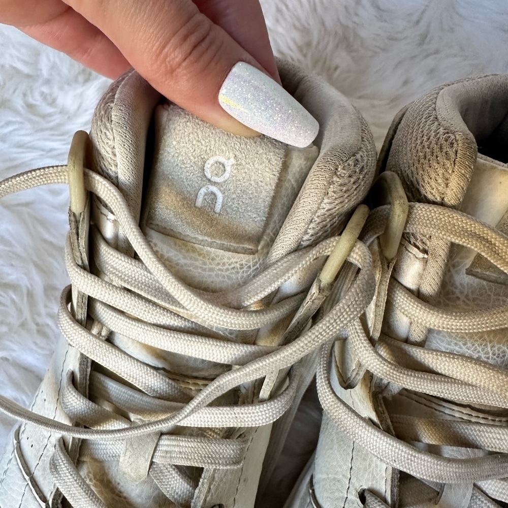 On Running Women's Athletic Shoes - Cream and Gold - Picture 4 of 10